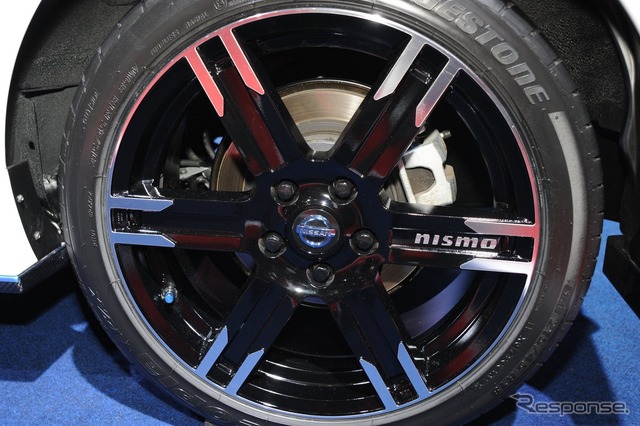 【東京オートサロン13】日産 リーフ NISMOパフォーマンスパッケージ…現代スポコンEV