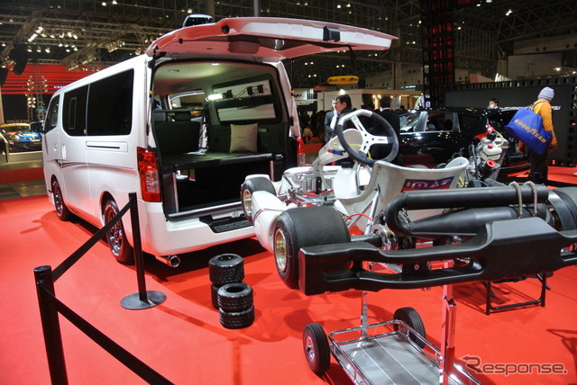 オーテックジャパン・NV350 CARAVAN Rider Transporter