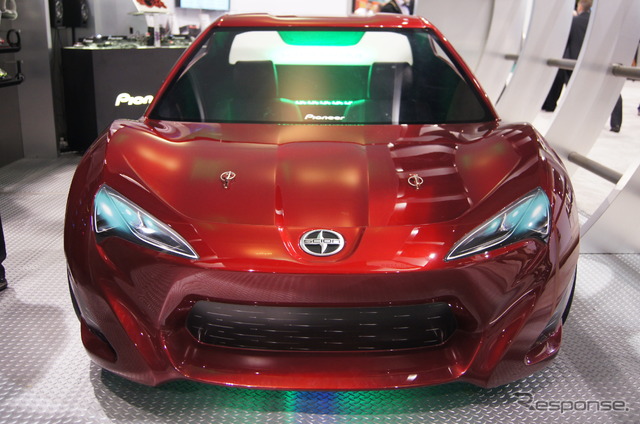 パイオニアブース(CES13)