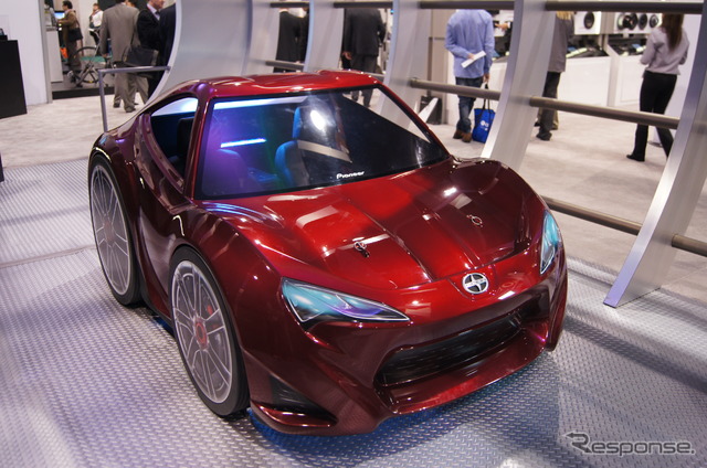 パイオニアブース(CES13)