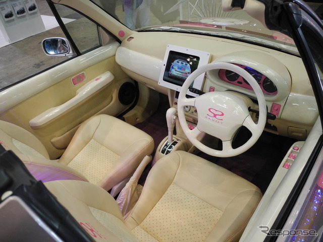 東京オートサロン13　埼玉自動車学校の「SIAT500」
