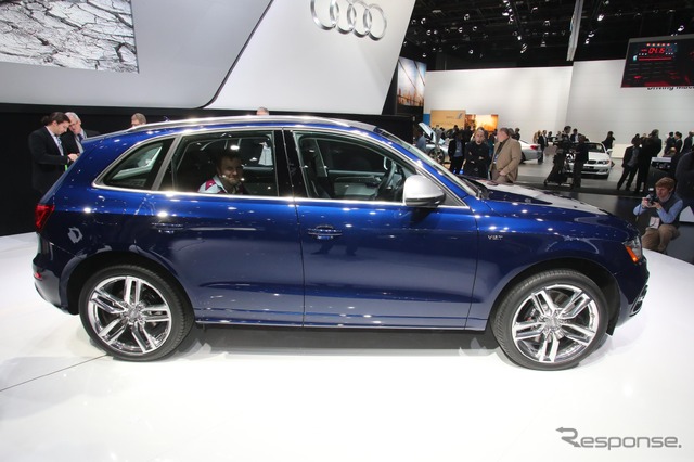 アウディ SQ5のガソリン仕様(デトロイトモーターショー13)