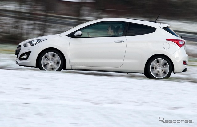 ヒュンダイの欧州主力車、i30