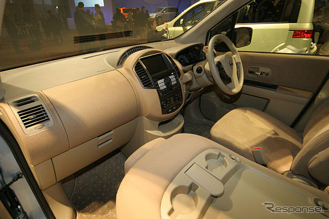 【日産 ラフェスタ 発表】写真蔵…乗りやすく、運転しやすく、開放感に包まれて