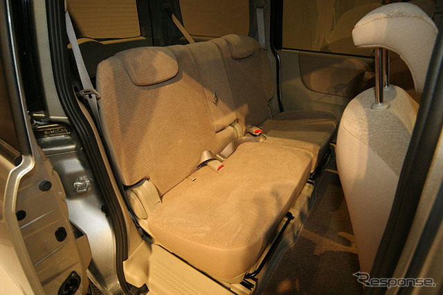 【日産 ラフェスタ 発表】写真蔵…乗りやすく、運転しやすく、開放感に包まれて