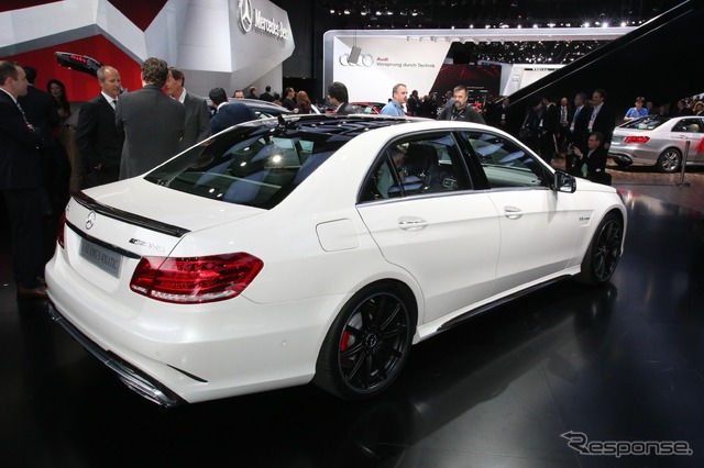メルセデスベンツ E63 AMGの大幅改良モデル(デトロイトモーターショー13)