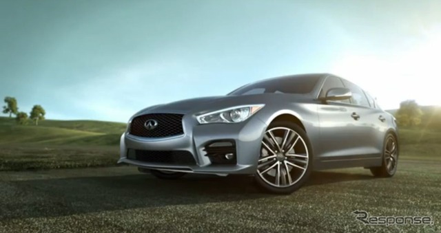 日産 スカイライン 後継車のインフィニティ Q50