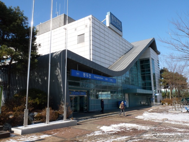 ソウル都市圏の通勤輸送を担う1号線の東豆川(トンドゥチョン)駅。白馬高地(ペンマゴジ)行きの列車はここから発車する。