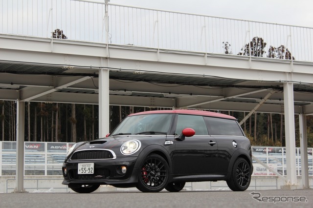 MINI・ジョン・クーパー・ワークスクラブマン