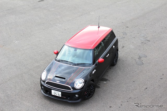 MINIジョン・クーパー・ワークスクラブマン