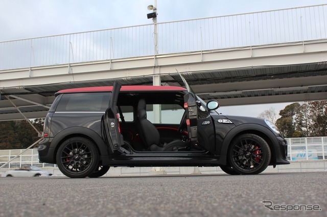 MINIジョン・クーパー・ワークスクラブマン
