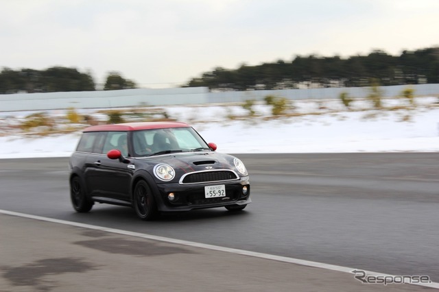 MINIジョン・クーパー・ワークスクラブマン