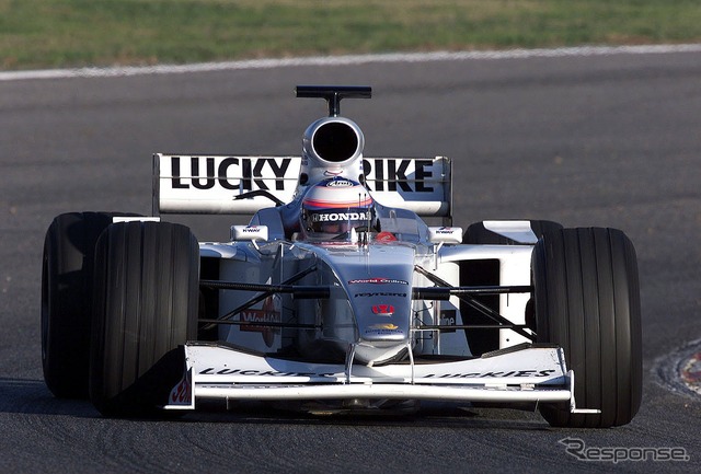 【ホンダF1ストーキング】佐藤琢磨BARで走る---チームは大満足