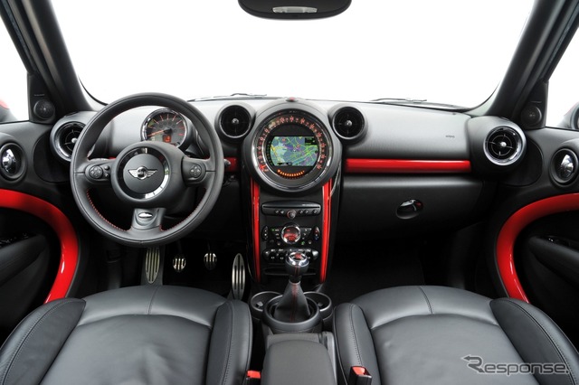 MINI・ジョン・クーパー・ワークスクロスオーバー(欧州仕様車)