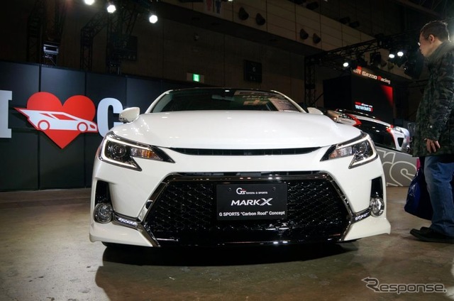 トヨタ マークX Gスポーツ “Carbon Roof” コンセプト(東京オートサロン13)