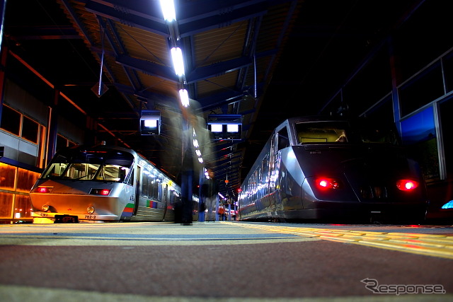 JR宮崎空港駅に停車中の783系と787系(2013年2月)