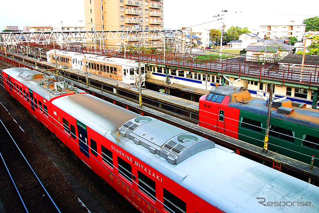 日南線観光列車「海幸山幸」 南宮崎駅付近(2010年4月)