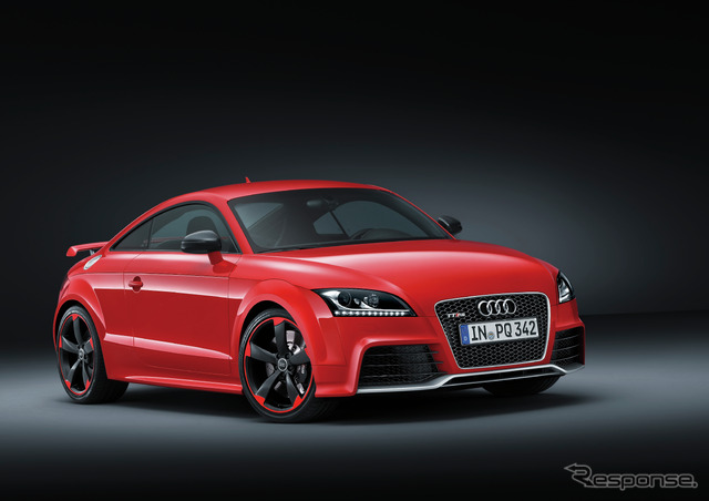 アウディ TT RS プラス クーペ(欧州仕様)