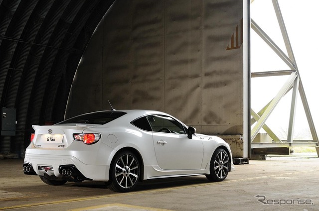 トヨタ GT86（日本名：86） TRD