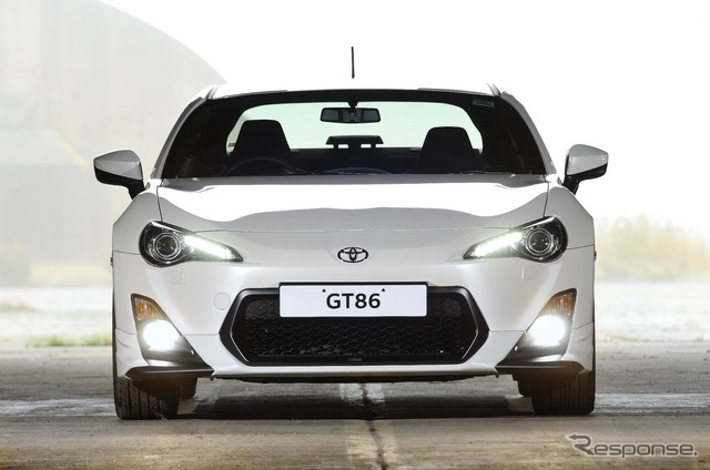 トヨタ GT86（日本名：86） TRD