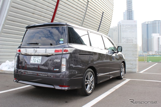 日産・エルグランド踏み間違い衝突防止アシスト