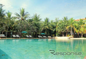 Lotus Blanc Resort