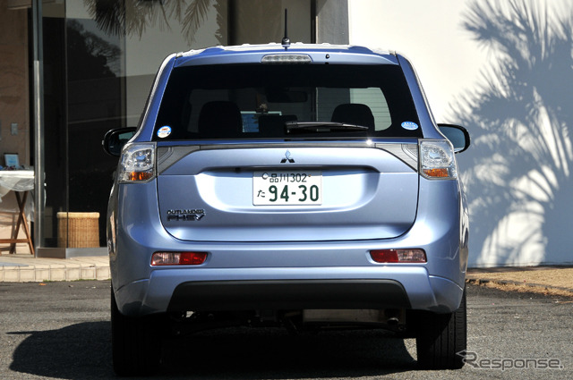 三菱・アウトランダーPHEV