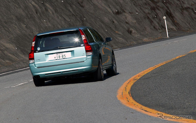 【ボルボS60R/V70R詳報】ボルボらしさを明確にした、FOUR-Cシステム