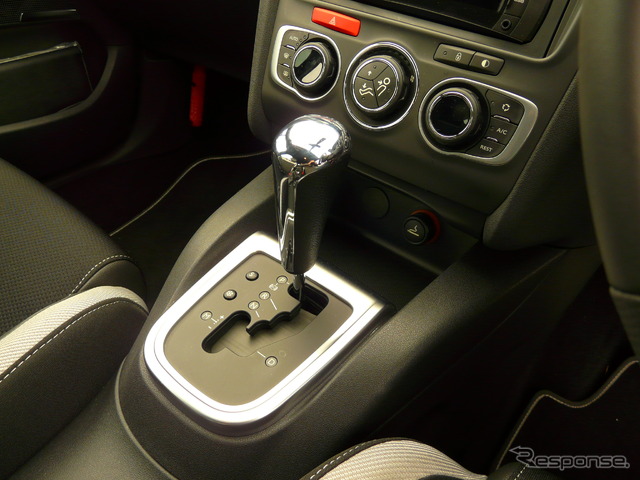 シトロン DS4