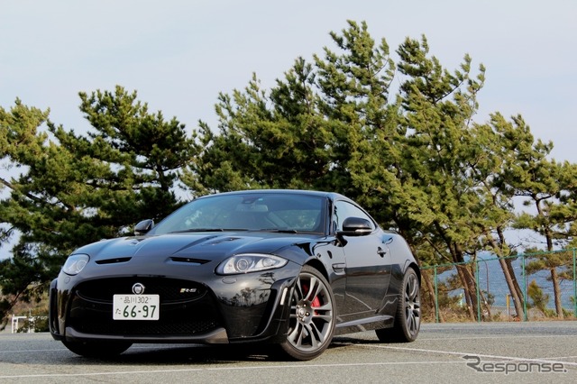 ジャガー・XKR-S