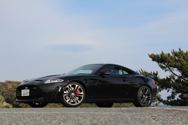 ジャガー・XKR-S