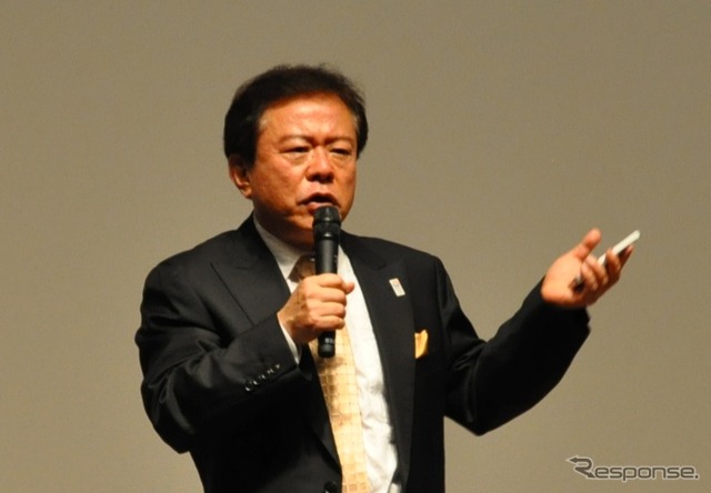 SOCIAL MEDIA WEEKで講演する東京都猪瀬直樹知事