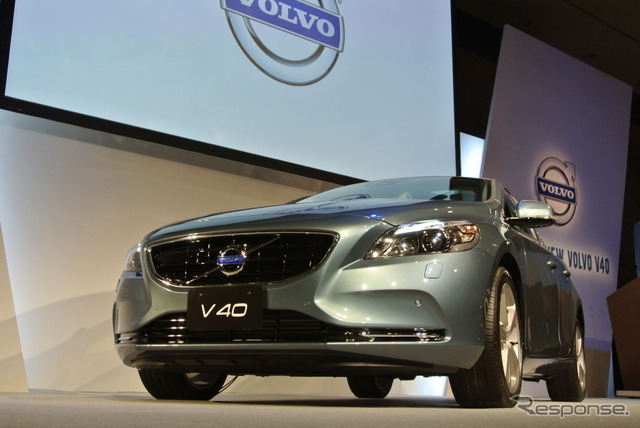 ボルボ V40 発表会