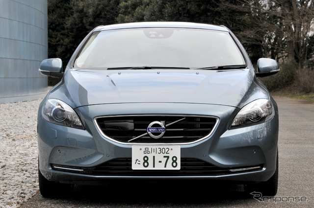 【ボルボ V40 試乗】力強いエンジンとシャープなハンドリング …諸星陽一