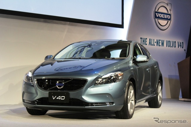 ボルボ V40 