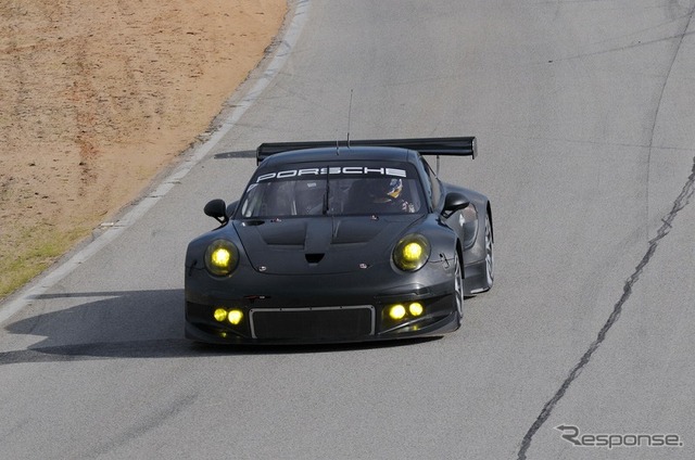 ポルシェ・911 RSR