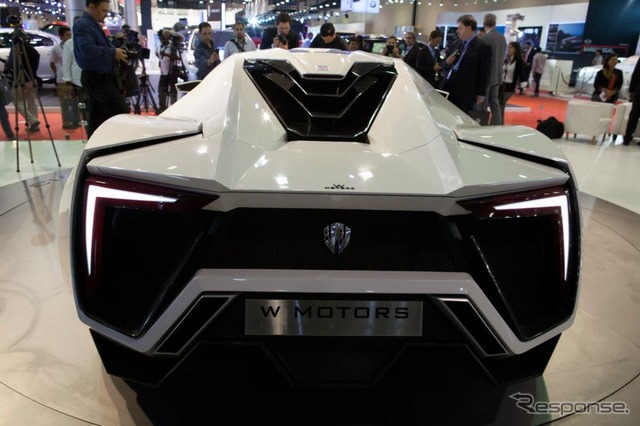 レバノンのWモータースのスーパーカー、LYKAN(カタールモーターショー13)