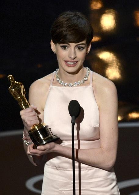 アカデミー賞助演女優賞、アン・ハサウェイ/『レ・ミゼラブル』 Getty Images