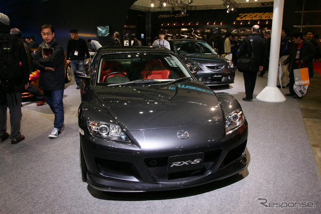【東京オートサロン05】写真蔵…マツダ RX-8編