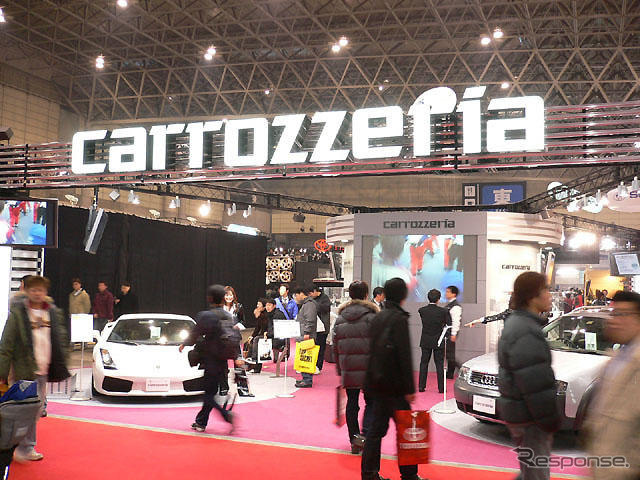 【東京オートサロン05】ランボルギーニでAVを堪能…カロッツェリア