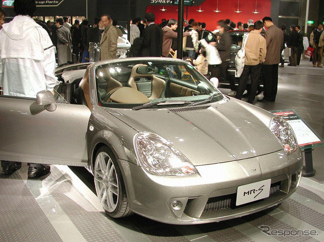 【東京オートサロン05】海外が注目、トヨタ MR-Sターボ