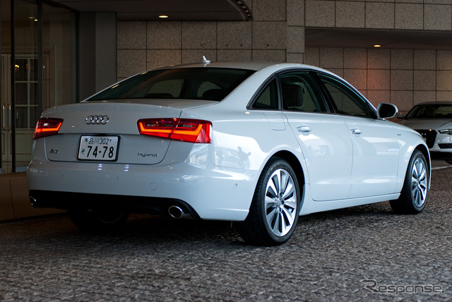 アウディ A6（参考画像）