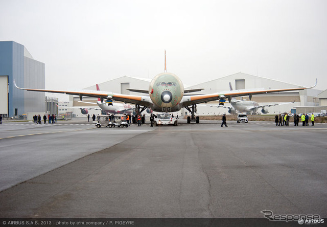 テストの為に搬送されるA350 XWB