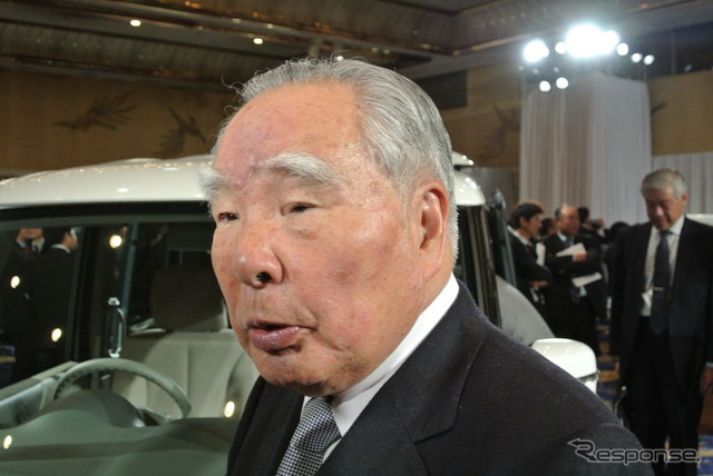 スズキ・鈴木修会長兼社長