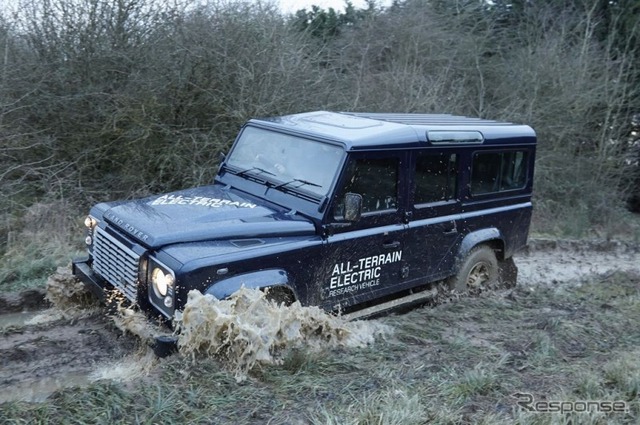 ランドローバー・ディフェンダーEVの研究車両