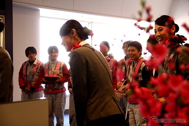 JAL ひなまつりフライト(2013年3月3日 羽田空港)