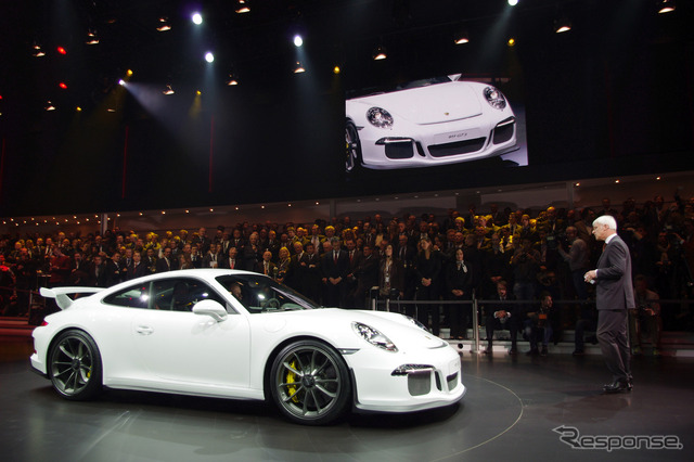 新型 ポルシェ 911 GT3