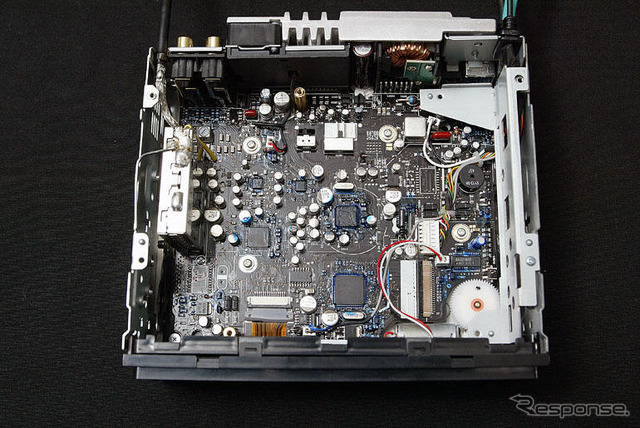 【アルパインCDA-9855J×iPodリンクを試す】その4…十車十様のイルミにマッチ!『マルチカラーイルミネーション』