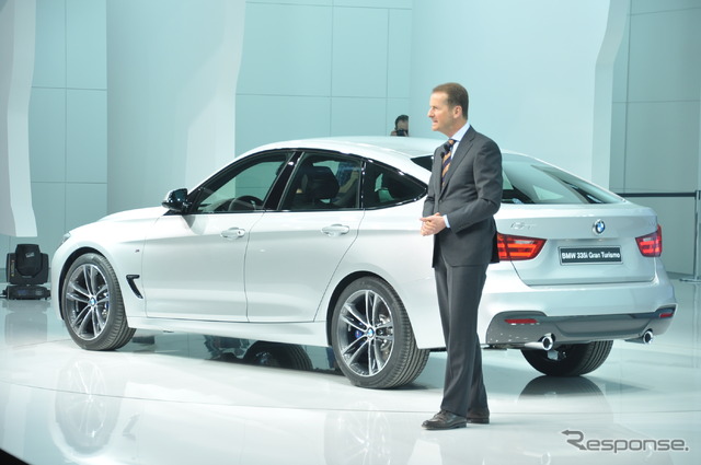 BMWのプレスカンファレンス(ジュネーブモーターショー13)