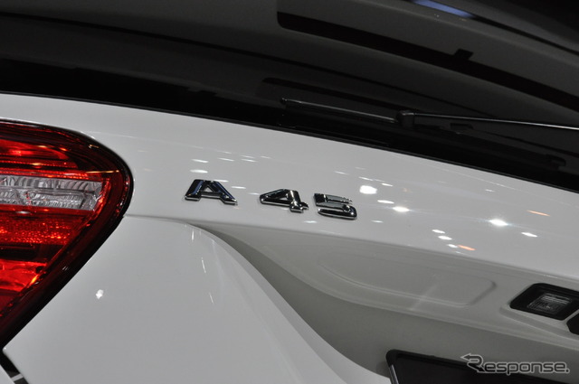 メルセデスベンツ・A45 AMG エディション1（ジュネーブモーターショー13）